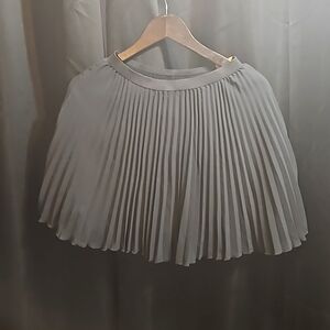 Hollister pleated black mini skirt size XS